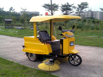 <b>承接無錫背街小巷道路清掃提供小型道路清掃車</b>