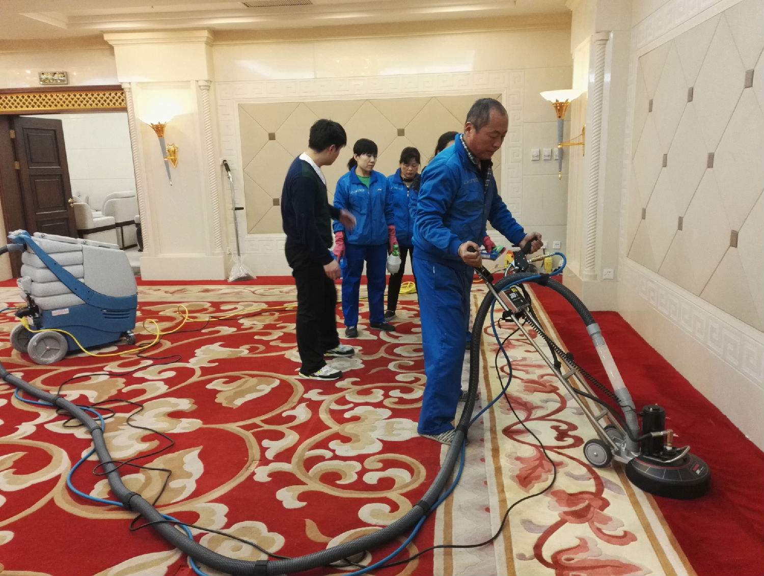 地毯清潔，無(wú)錫中美保潔