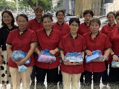 無(wú)錫保潔協(xié)會(huì)慰問(wèn)一線(xiàn)保潔員
